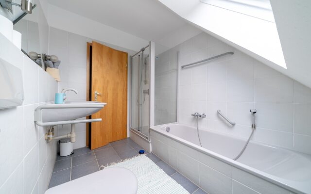 Private Apartment Heinrich-Heine-Weg