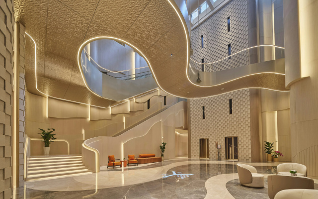 The Reserve Hotel Luoyang, Curio Collection By Hilton