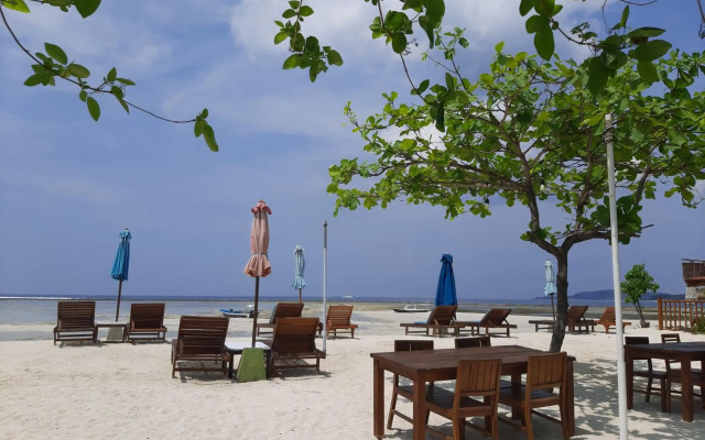 Mola Mola Resort Gili Air Lombok