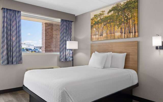 Days Inn by Wyndham Conway