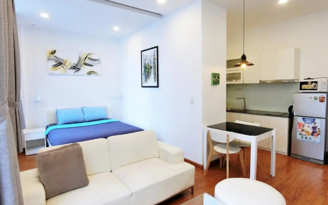 M-H Apartment Hotel