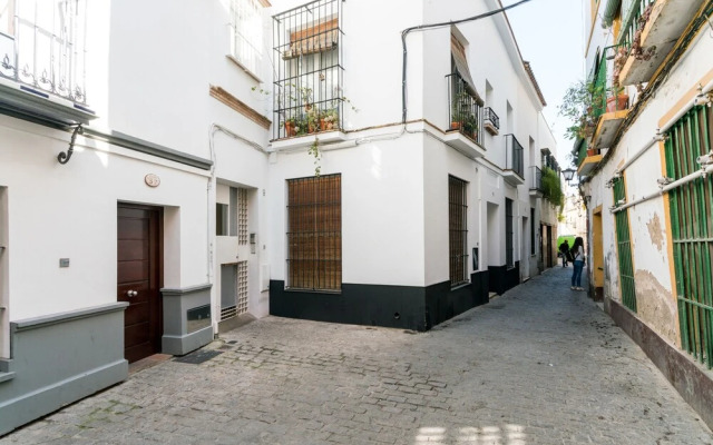 Apartamento con Patio y piscina