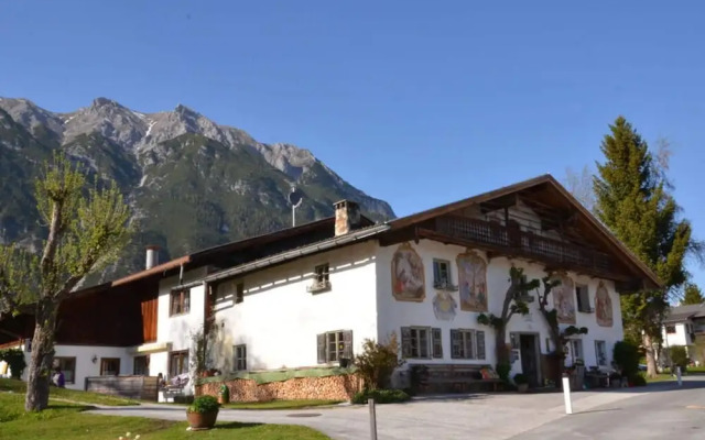 Holiday Apartment Alpengluhen