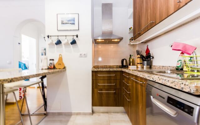 Apartment Happy