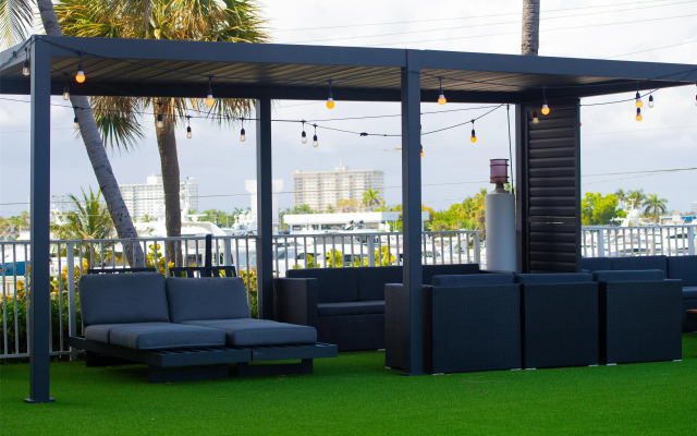 B Ocean Resort Fort Lauderdale Beach