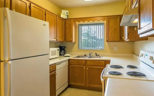 Whispering Pines 433