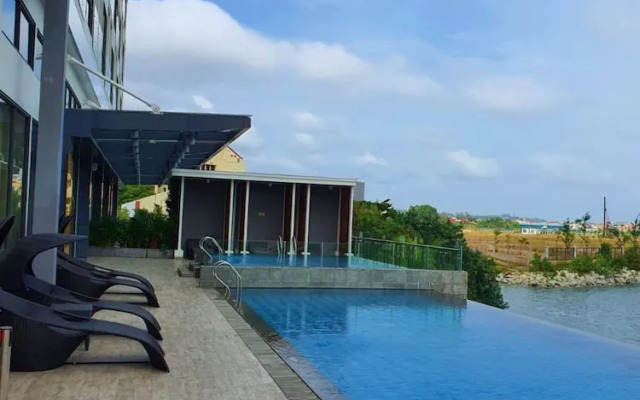 VANILLA One Residence Apartment By Reccoma