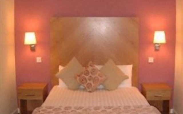 Ely House Hotel