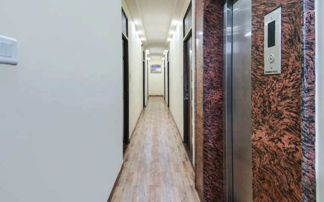 Oyo 16170 Bansiya Palace