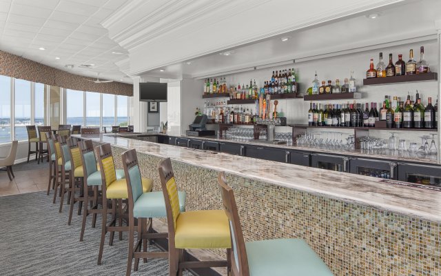 Holiday Inn Charleston Riverview by IHG