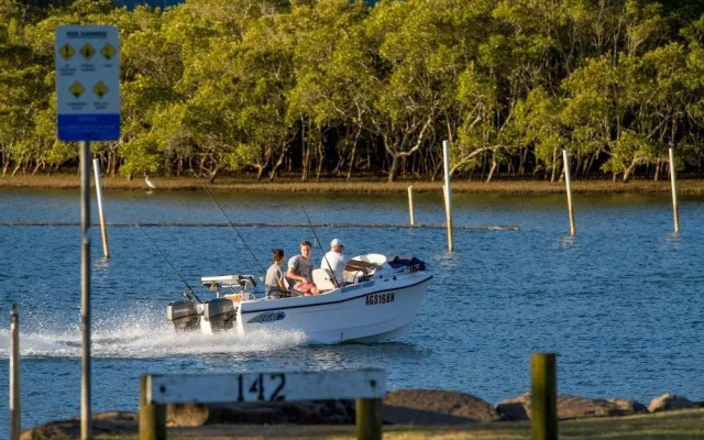 Reflections Ferry Reserve - Holiday Park