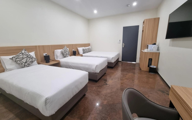 WM Hotel Bankstown – Guest Rooms – Bankstown