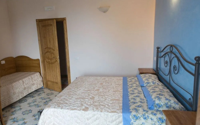 Rianna Rooms & Breakfast