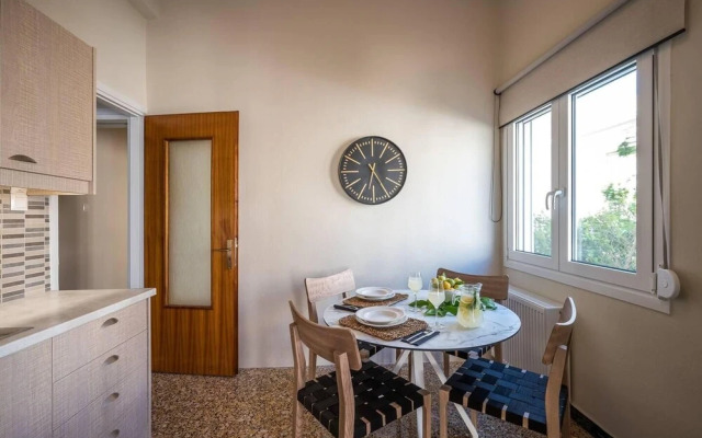 Sofia's Lemontree 3-bed House in Agios Nikolaos