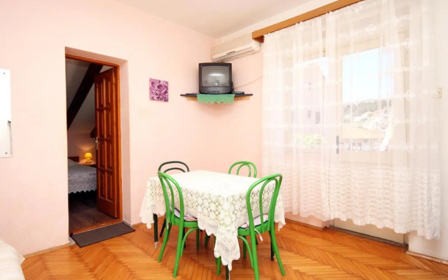 Apartments and rooms by the sea Jelsa, Hvar - 4602