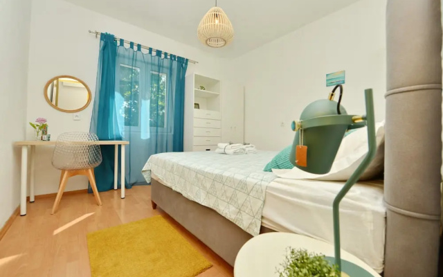 Kima Apartman With Garden for 6