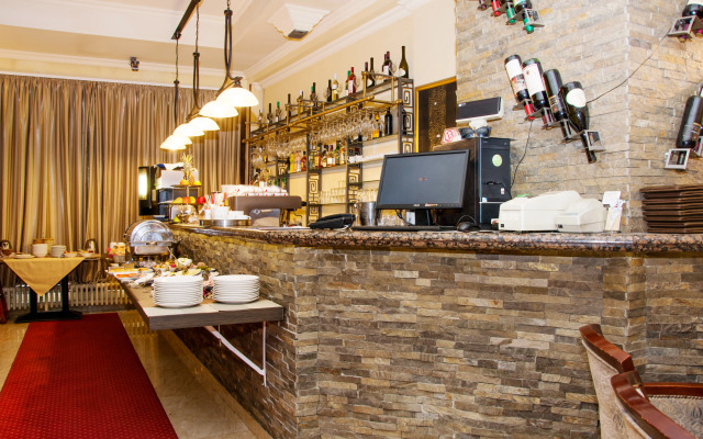 Garni Hotel Planeta Inn