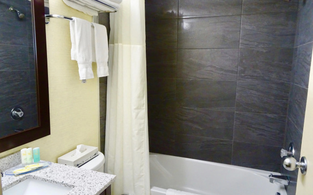 Quality Hotel Dorval