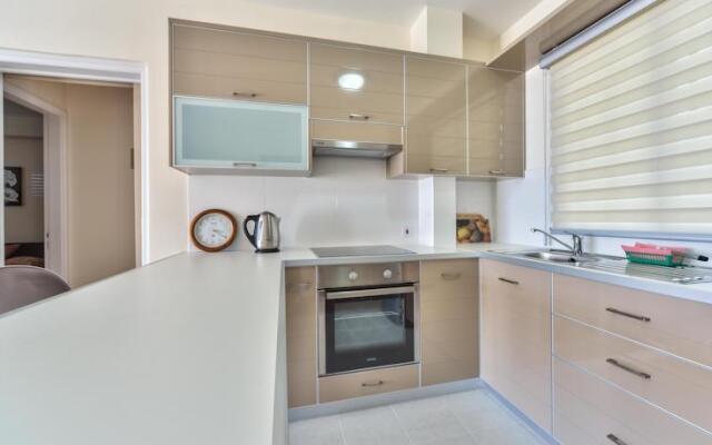 Amathusia Sweet Beach Apartments