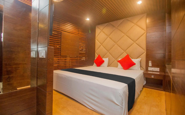 OYO 27992 Hotel Ganpati