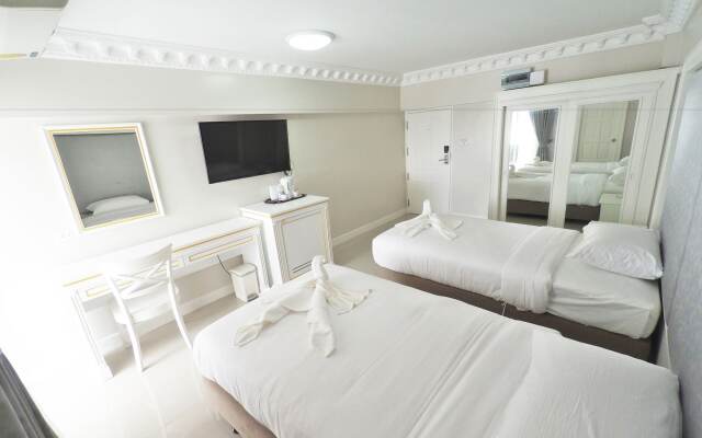 Romance Hotel Sukhumvit 97