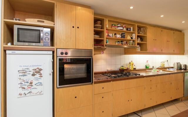 Luxurious Holiday Home in Ouddorp Near Beach