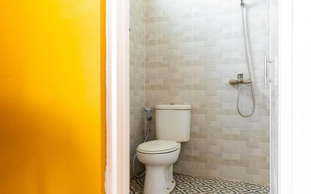 RedDoorz Hostel @ DI Panjaitan Simpang Lima