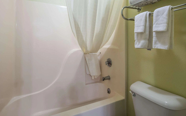 Best Western Richland Inn-Mansfield