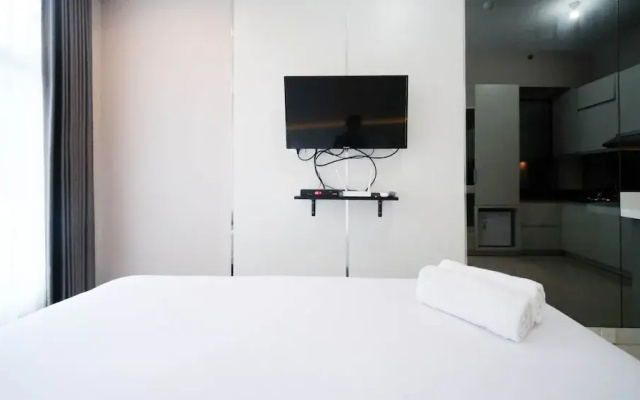 Nice And Comfy Studio At Supermall Mansion Apartment
