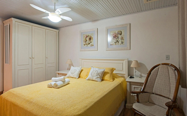 2 quartos no Centro de Canela-Solar da Colina