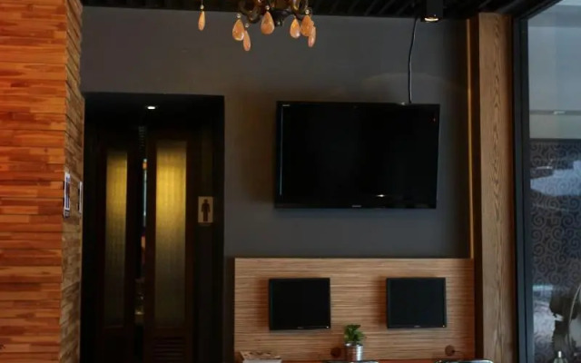 Siam Swana Hotel