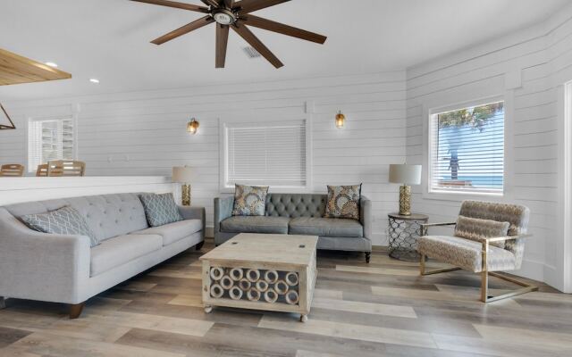 Silver Beach Retreat - 1938171