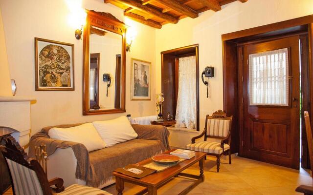 Holiday home in the Archanes with a garden