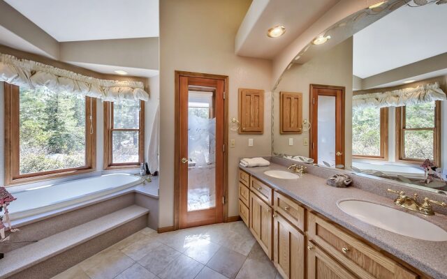 2252 Chiapa Dr Home