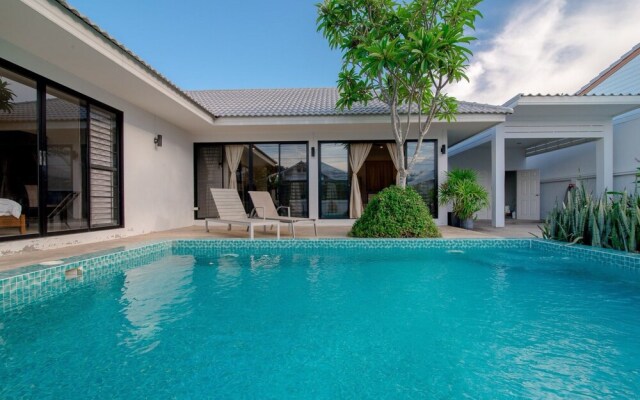 Great Green B Pool Villa