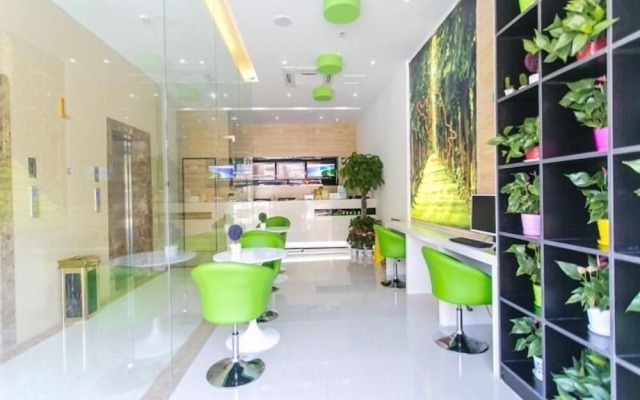 Vatica Suzhou Shihu International Education Park Hotel