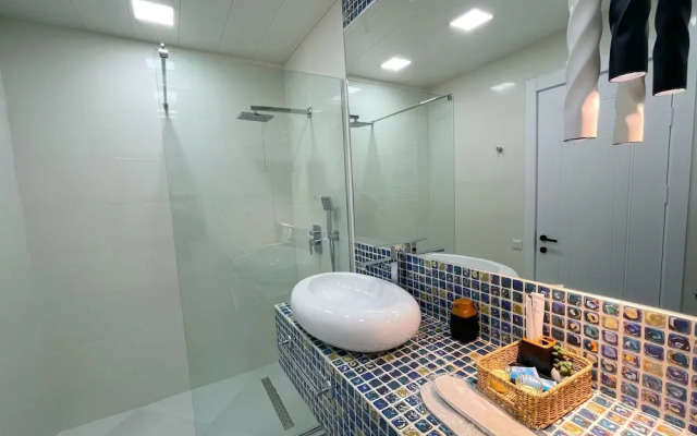 Апартаменты City Heart Luxury Apartment