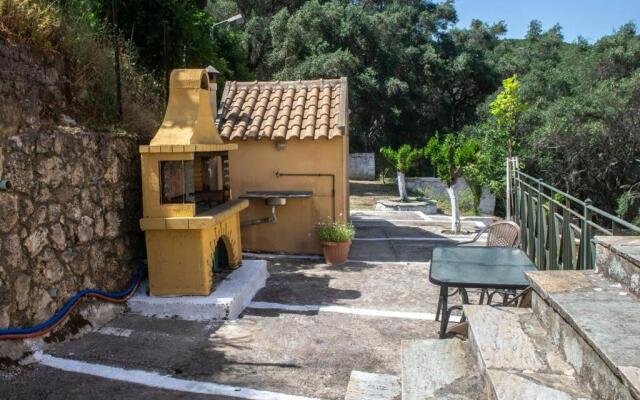 Giannis House 2022 by Corfu Escapes