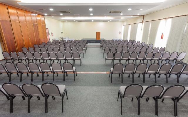 Monthez Hotel & Eventos