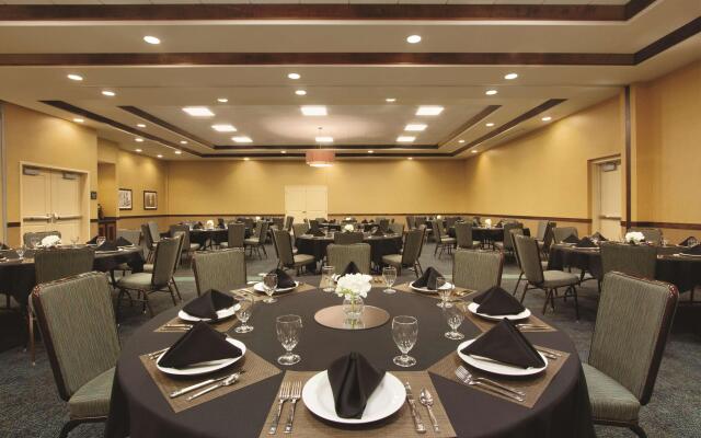 Hilton Garden Inn Oklahoma City Bricktown