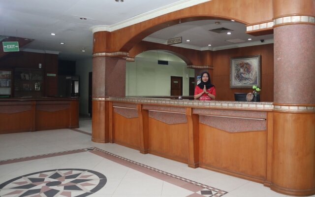 Mona Plaza Hotel By OYO Rooms