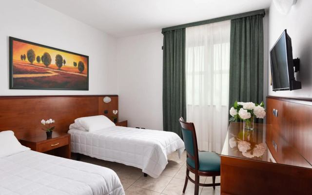 Rivoli Hotel