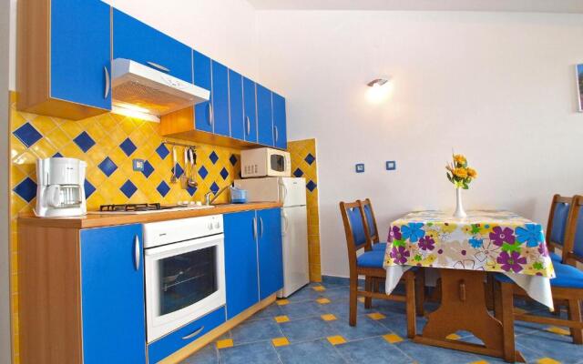 Apartments Kristina 1531