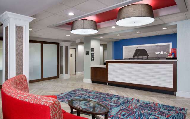 Hampton Inn - Naples - I-75