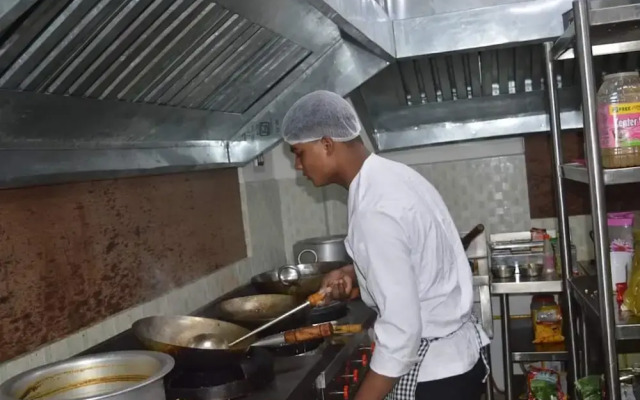 Hotel Yumi Ragi