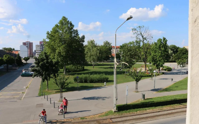 Apartment Park