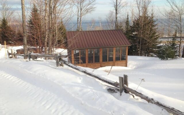 Chalet L'officier-1, spa et vue sur le Fleuve