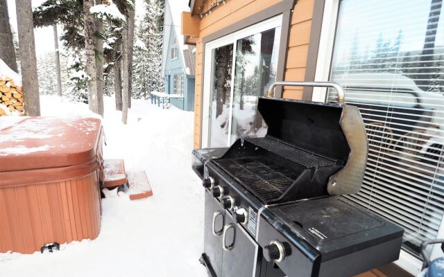 Mountain Air Retreat - 3 Br Cabin