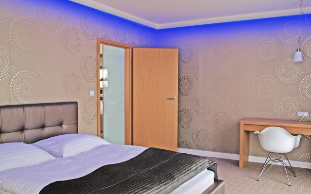 Aparthotel Invite