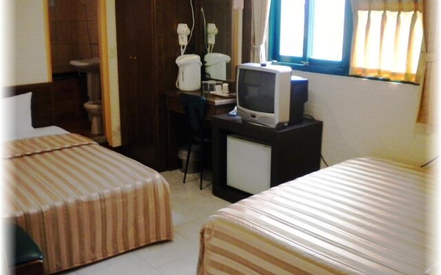Full Hot Spring Hotel